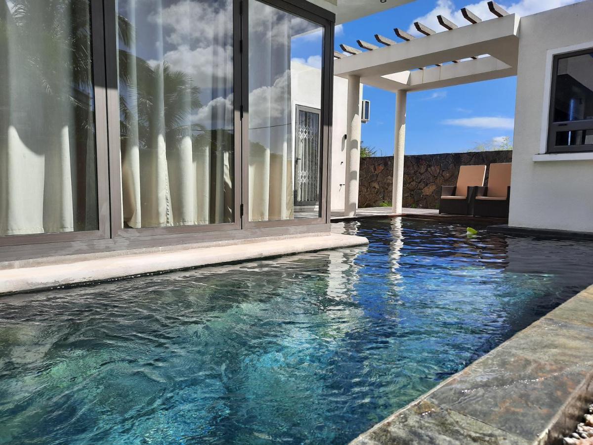 Ohana Retreat Villa モン・ショワジー エクステリア 写真
